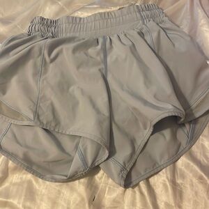 Lulu lemon hotty hots! high waisted 2.5 inch inseam